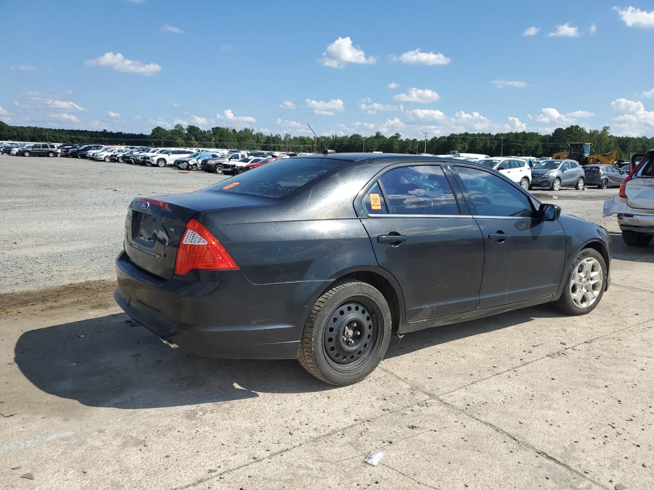 2010 Ford Fusion - Image 3