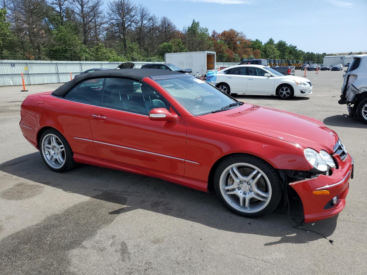 WDBTK72F28T091833 2008 Mercedes-Benz Clk 550