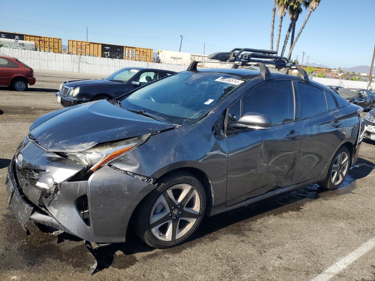 2016 TOYOTA PRIUS