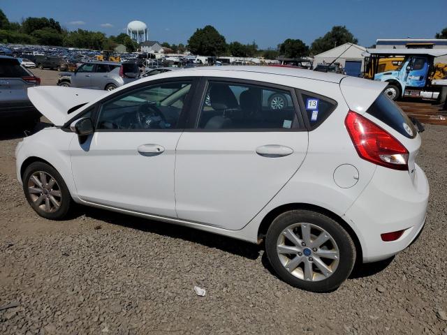  FORD FIESTA 2013 Білий