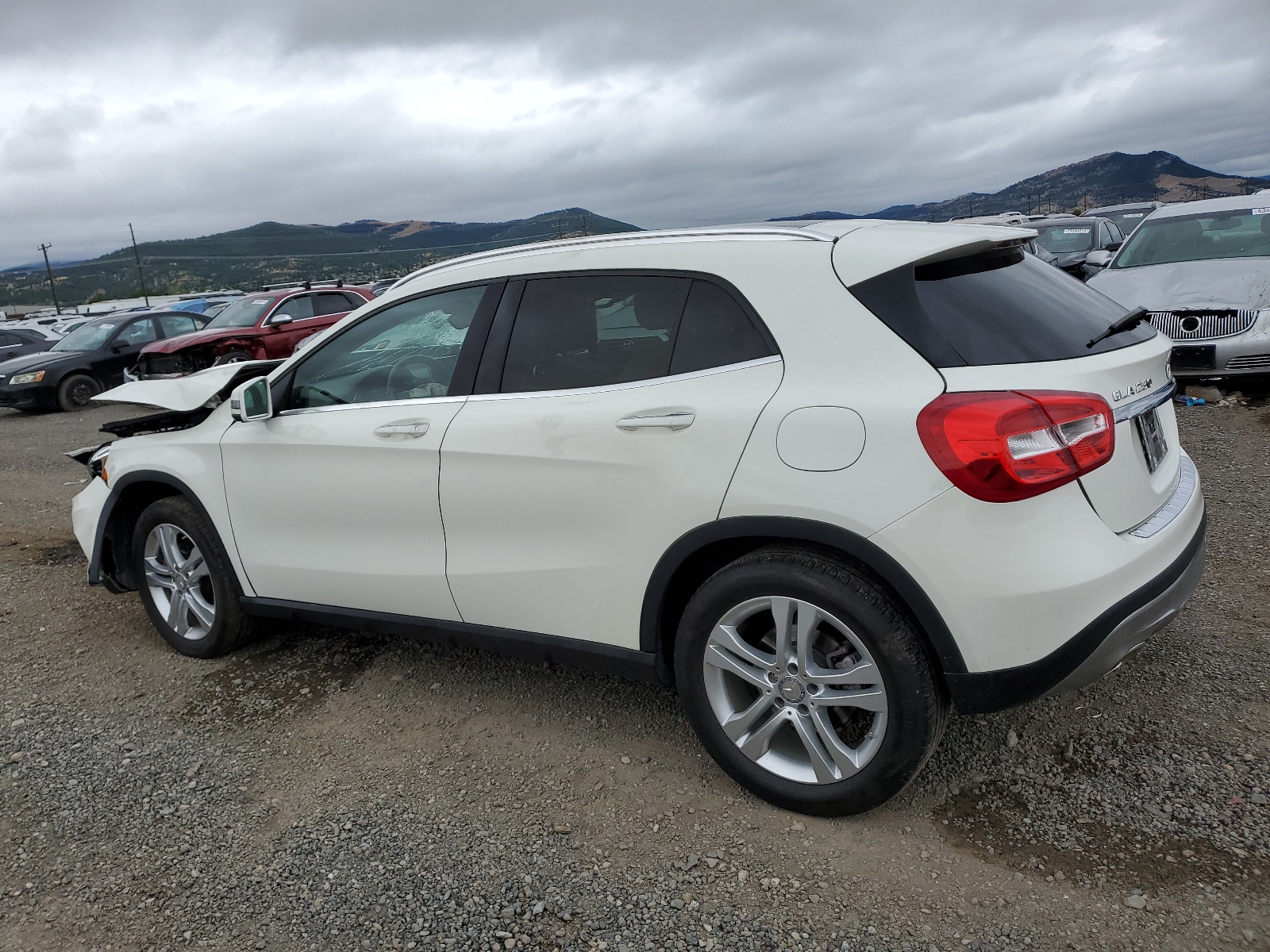 WDCTG4GB1GJ189652 2016 Mercedes-Benz Gla 250 4Matic