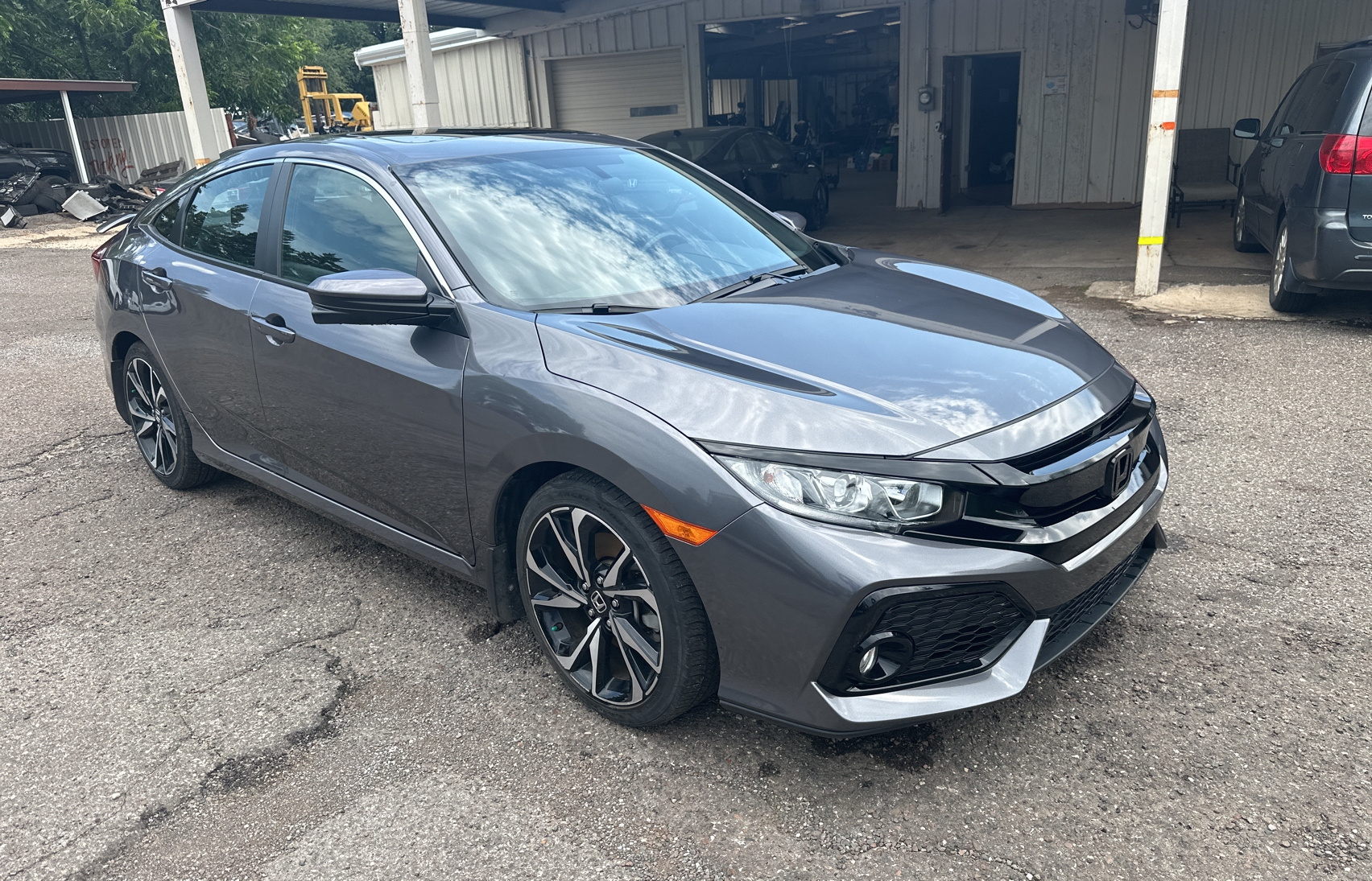 2019 Honda Civic Si vin: 2HGFC1E51KH705210