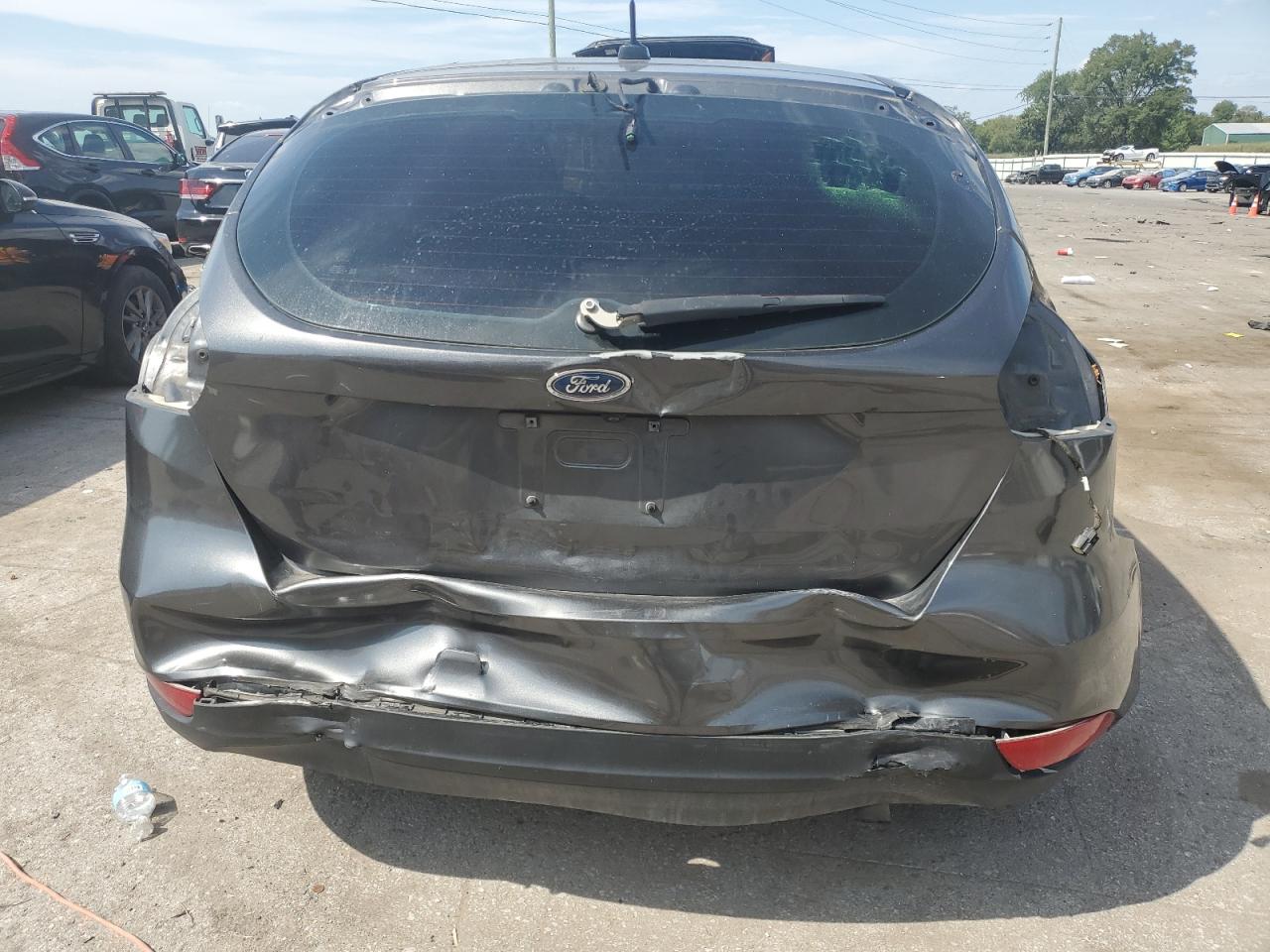 1FADP3K25JL251843 2018 Ford Focus Se