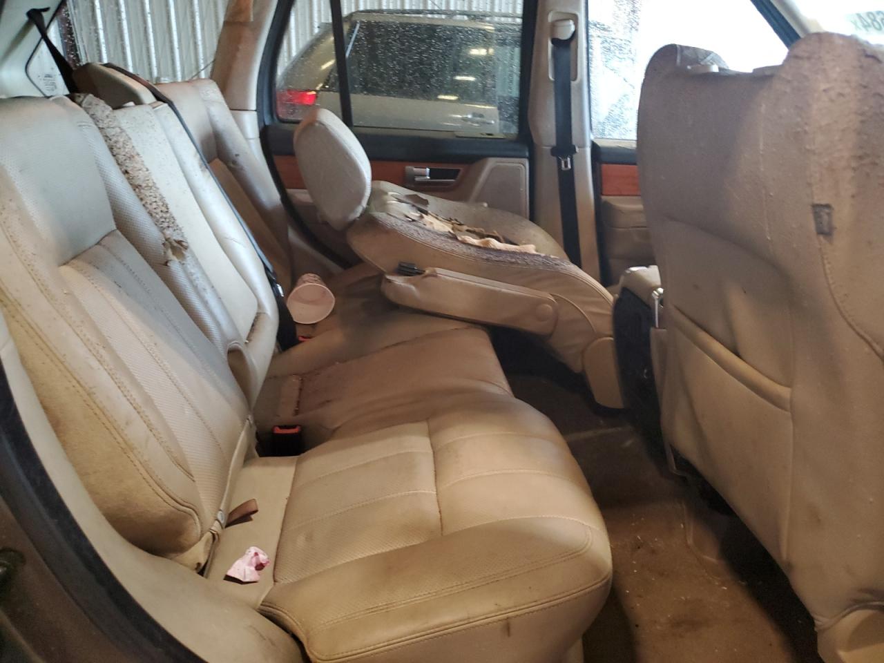 2010 Land Rover Range Rover Sport Lux VIN: SALSK2D48AA245757 Lot: 67684684