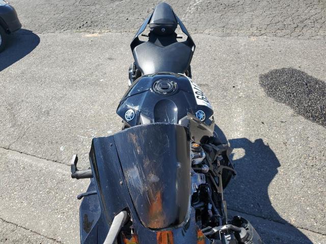 2024 YAMAHA YZFR1 