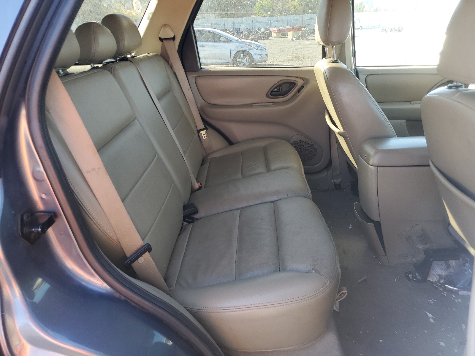 1FMYU93155KA37147 2005 Ford Escape Xlt