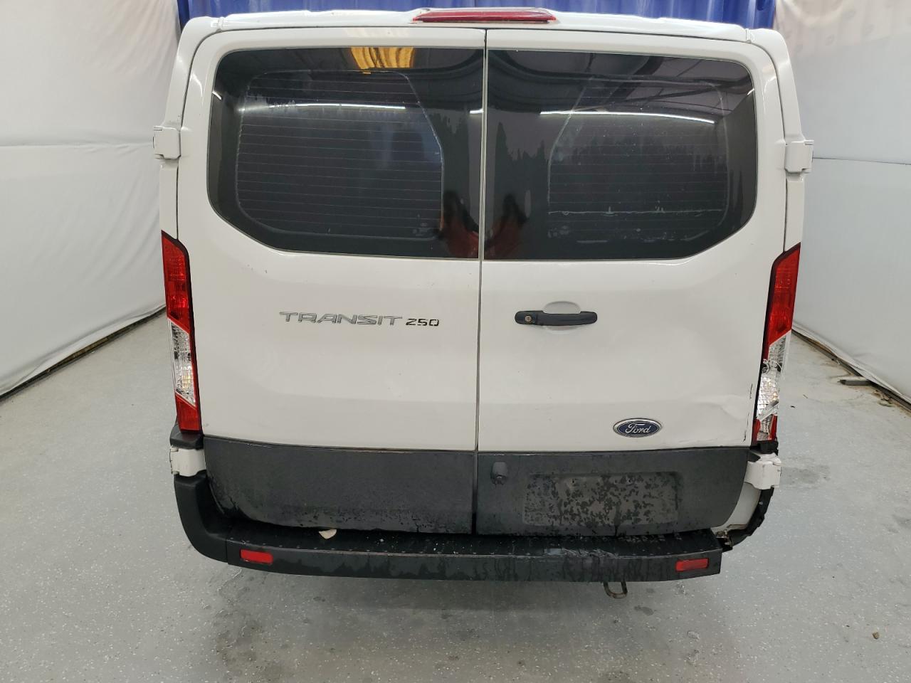 2022 Ford Transit - Image 6