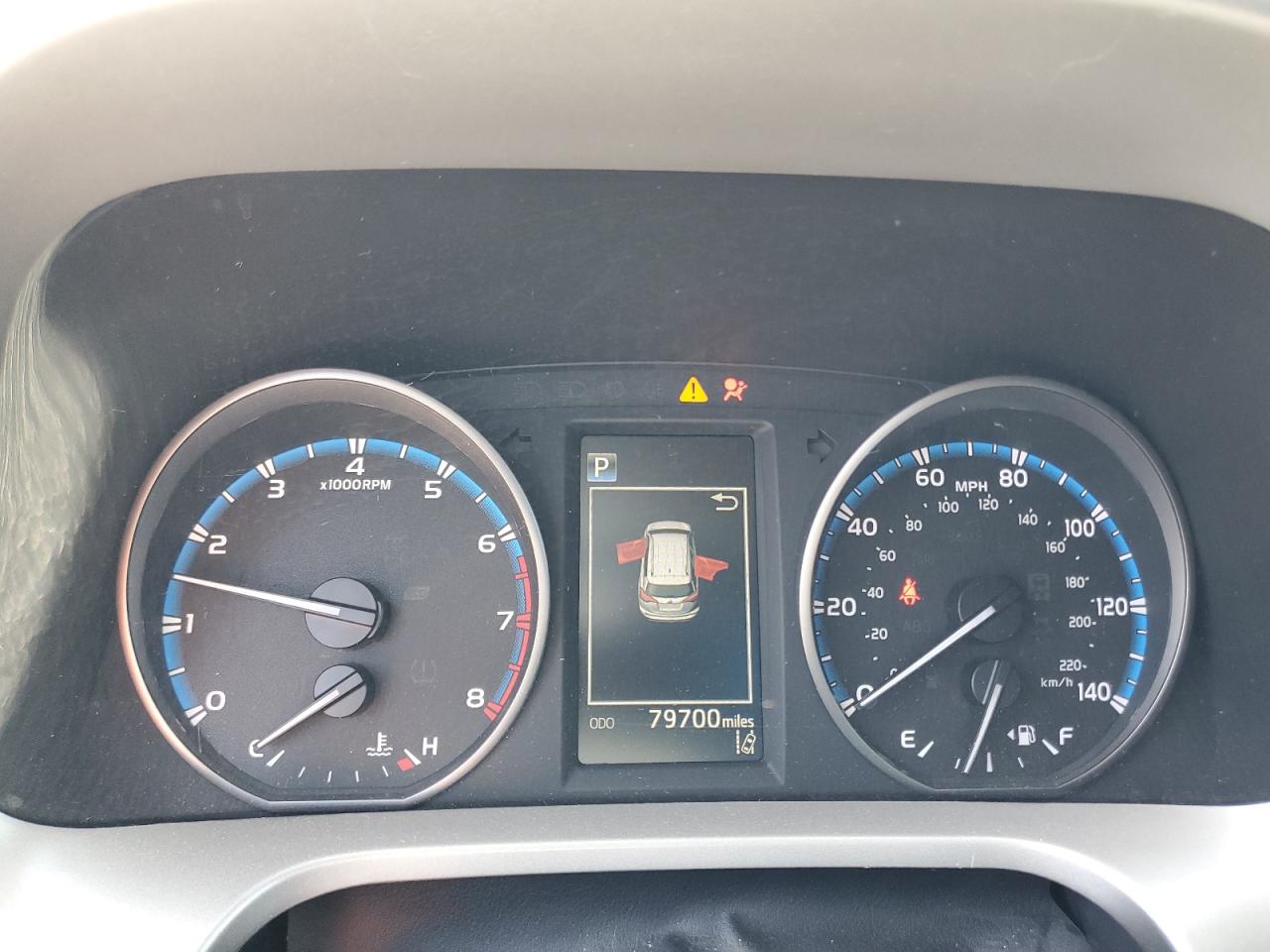 2T3WFREV6HW397531 2017 Toyota Rav4 Xle