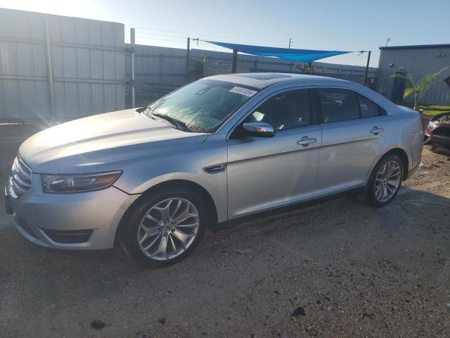  FORD TAURUS 2017 Серебристый