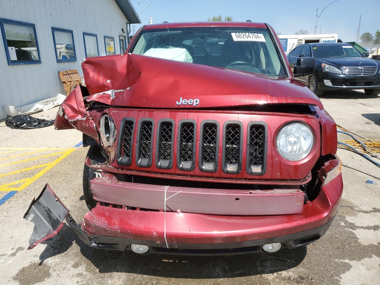 VIN 1C4NJRBB6ED835588 2014 JEEP PATRIOT no.5