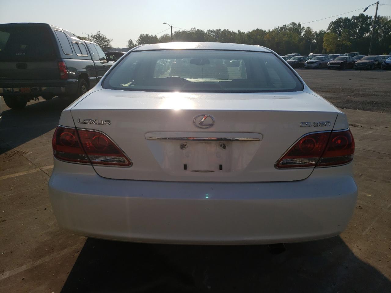 2005 Lexus Es 330 VIN: JTHBA30G155118281 Lot: 69315814