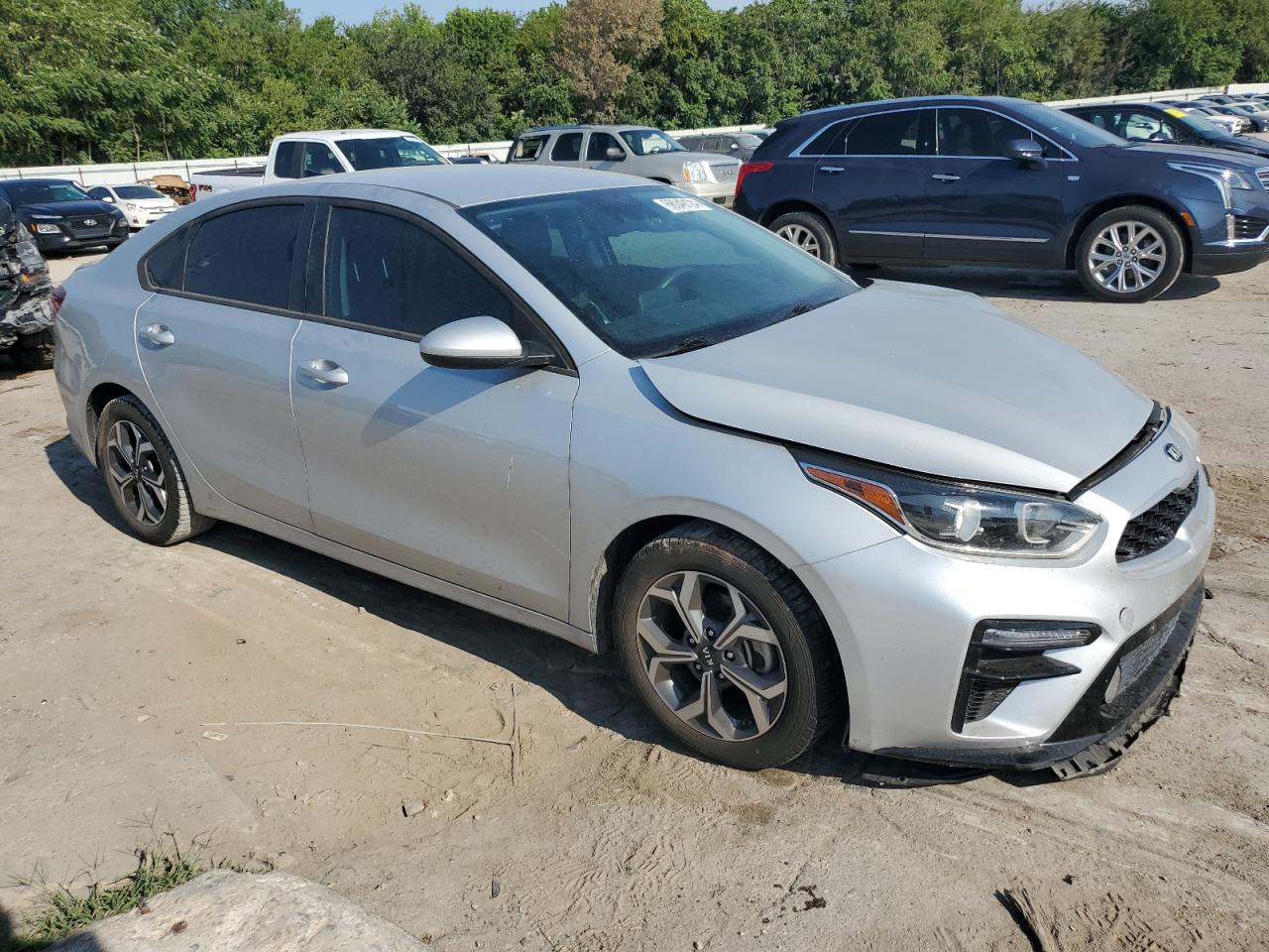 VIN 3KPF24AD3KE137330 2019 KIA FORTE no.4