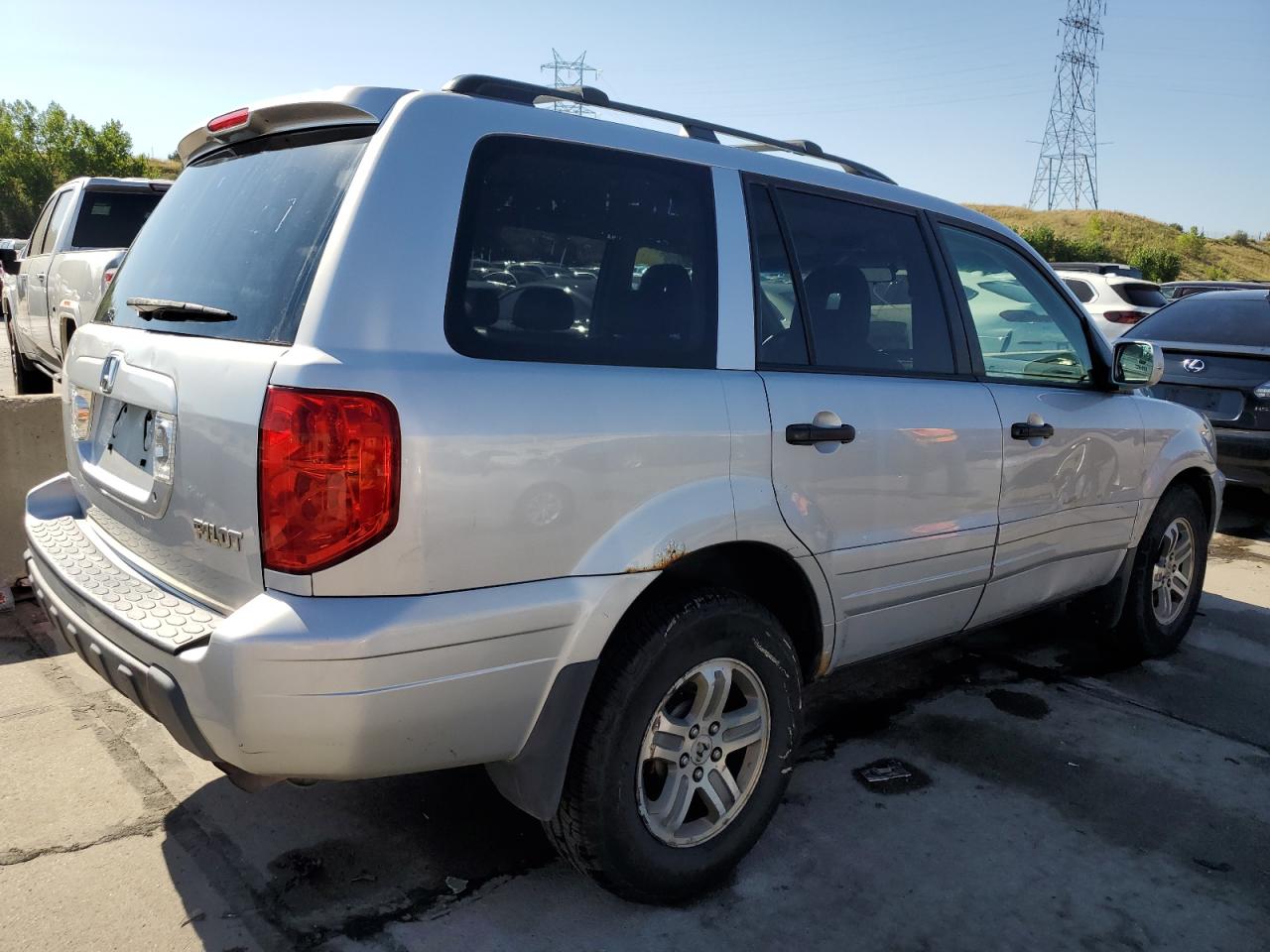 2004 Honda Pilot - Image 3