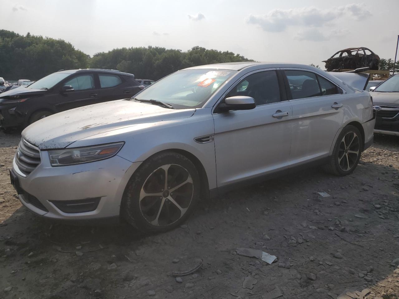 2014 Ford Taurus Sel VIN: 1FAHP2E8XEG184523 Lot: 67643764