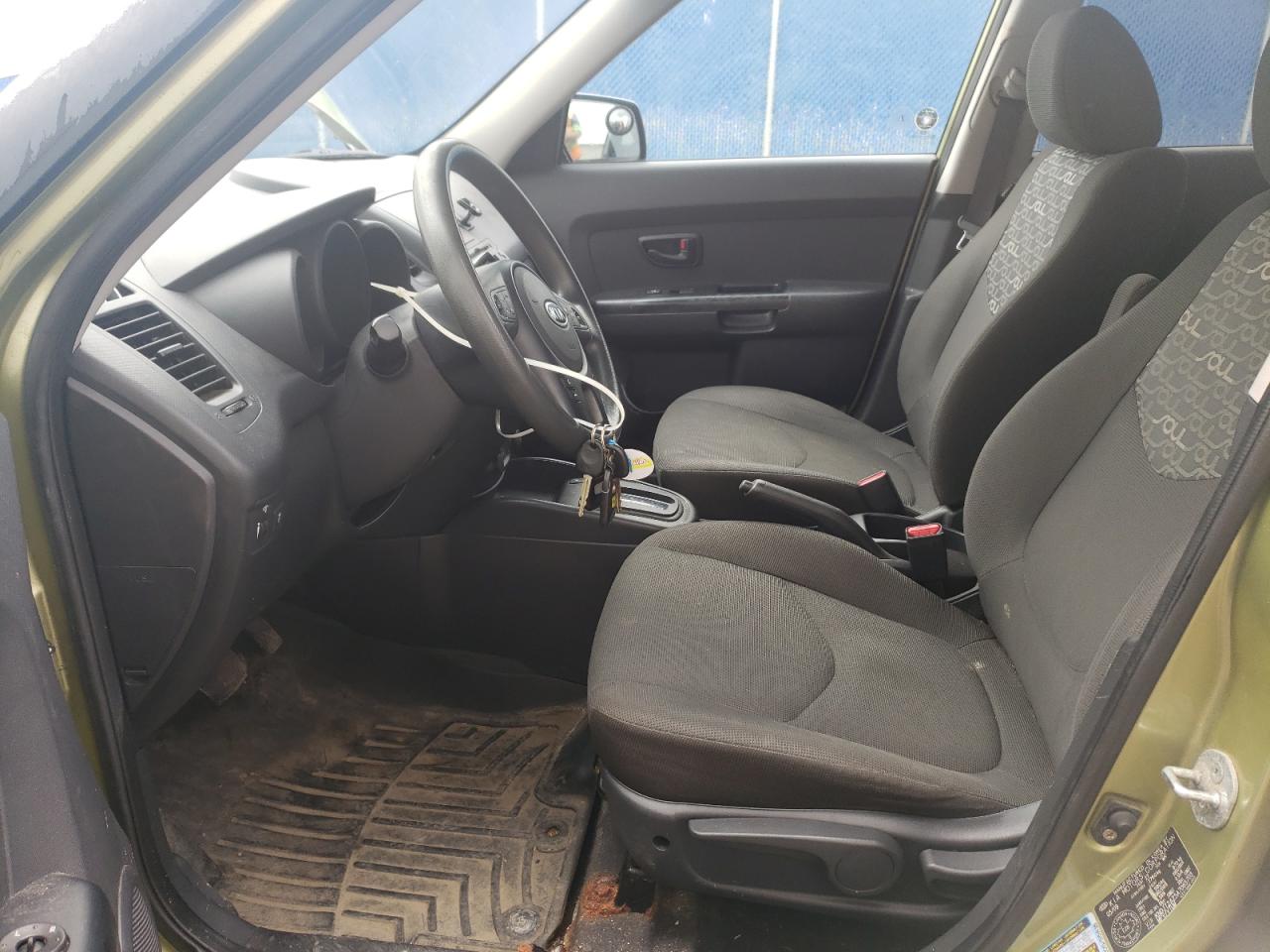 2010 Kia Soul + VIN: KNDJT2A25A7065703 Lot: 66973844