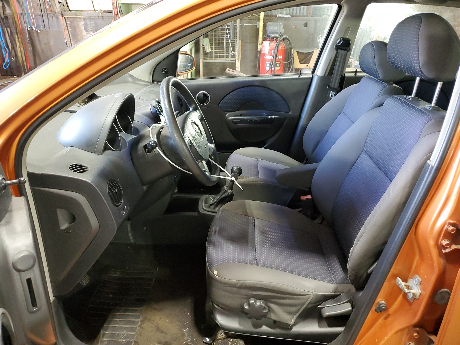 KL1TD66637B728286 2007 Chevrolet Aveo Base