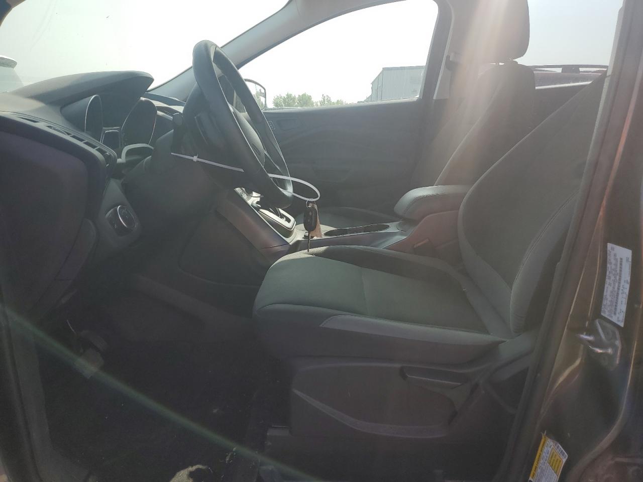 2016 Ford Escape S VIN: 1FMCU0F78GUB57778 Lot: 68015404