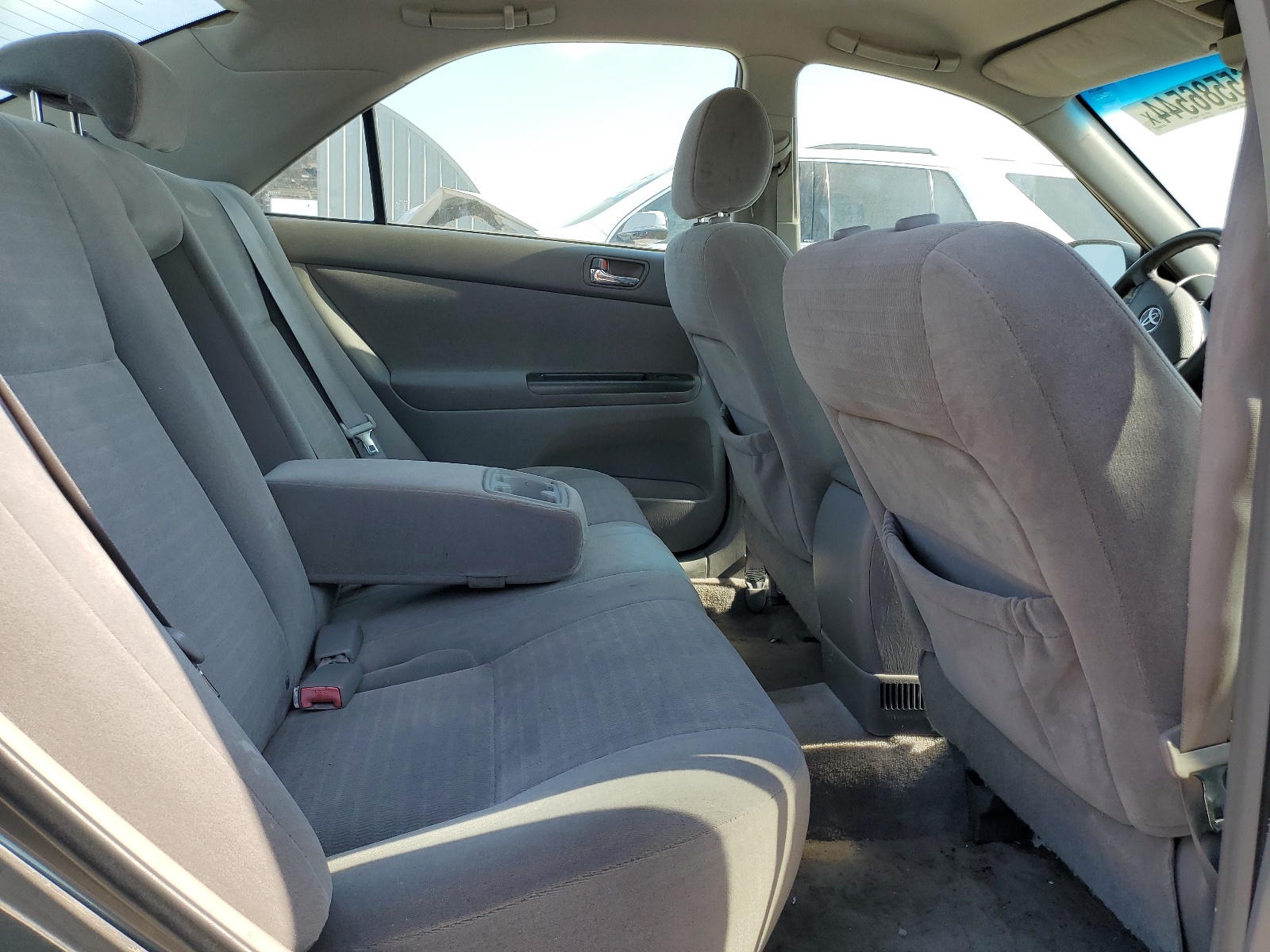 JTDBE32K950305160 2005 Toyota Camry Le