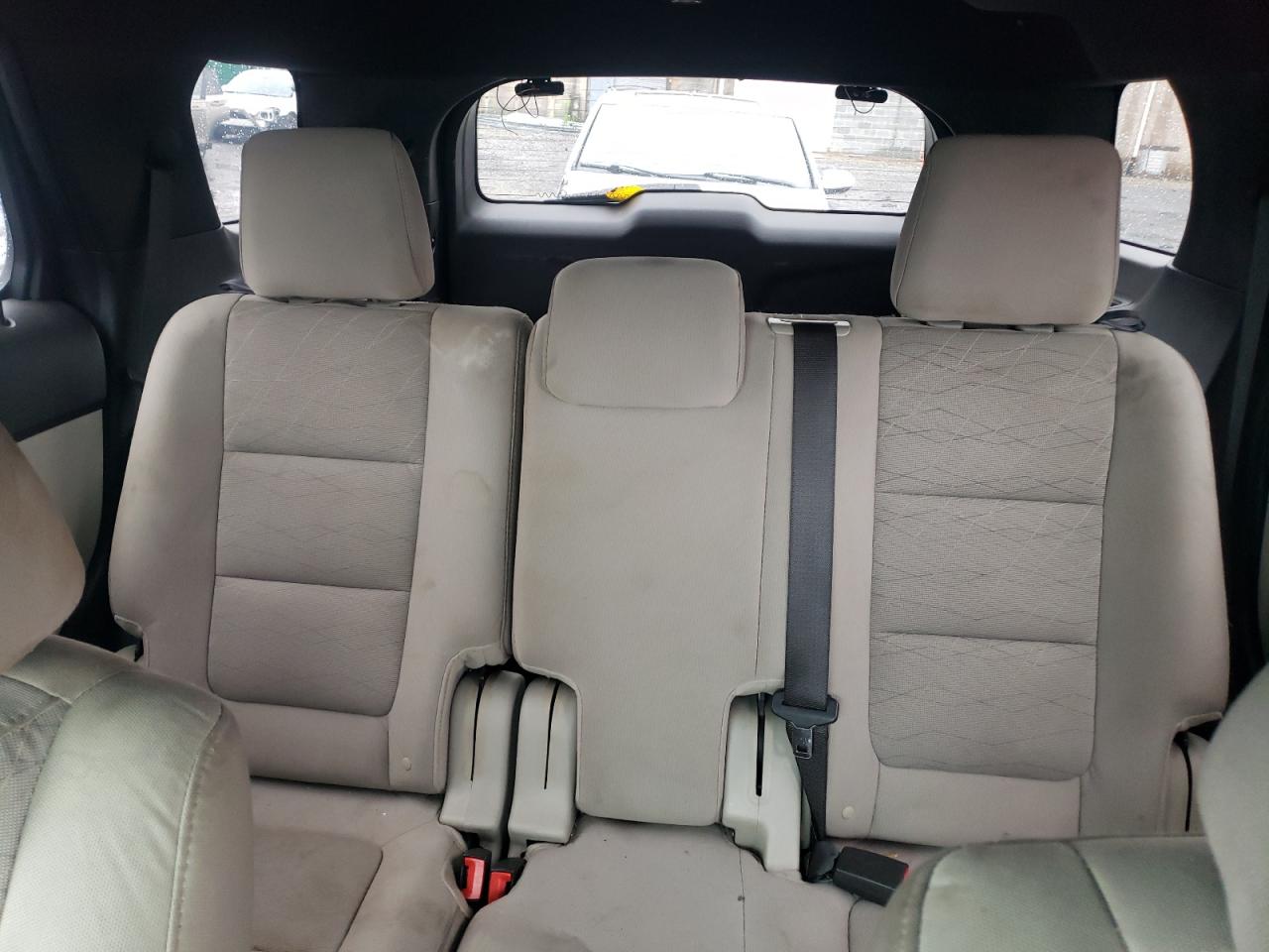 2011 Ford Explorer - Image 10