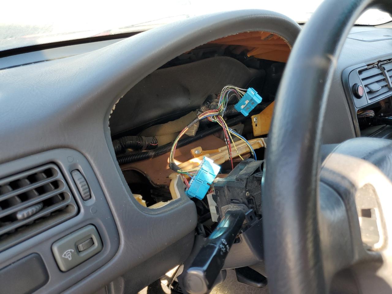 2HGEJ6329VH104638 1997 Honda Civic Cx