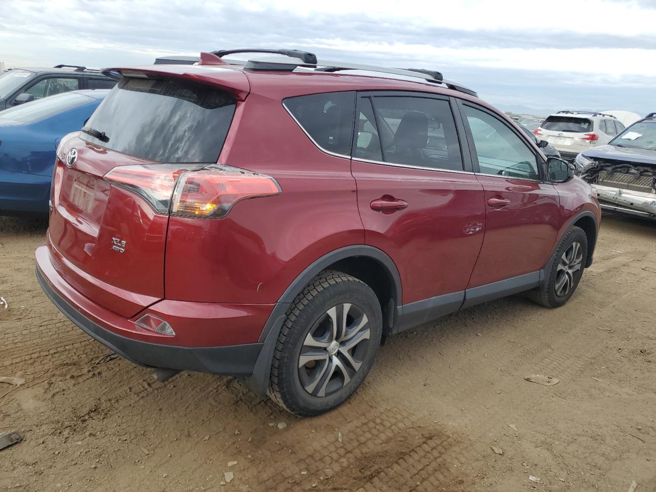 2018 Toyota RAV 4 - Image 3