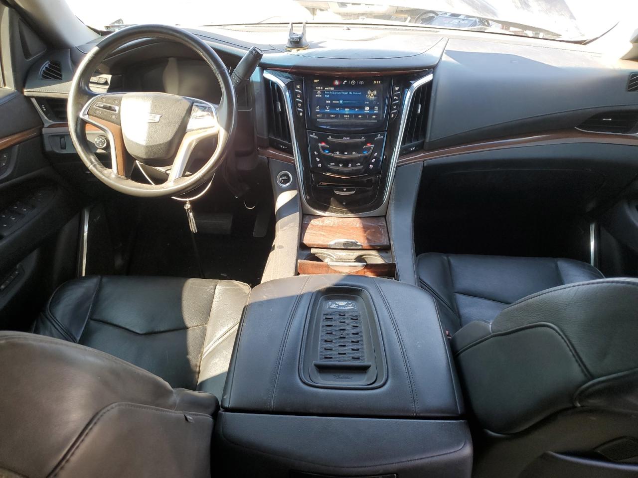 1GYS4TKJ7FR721600 2015 Cadillac Escalade Esv Premium