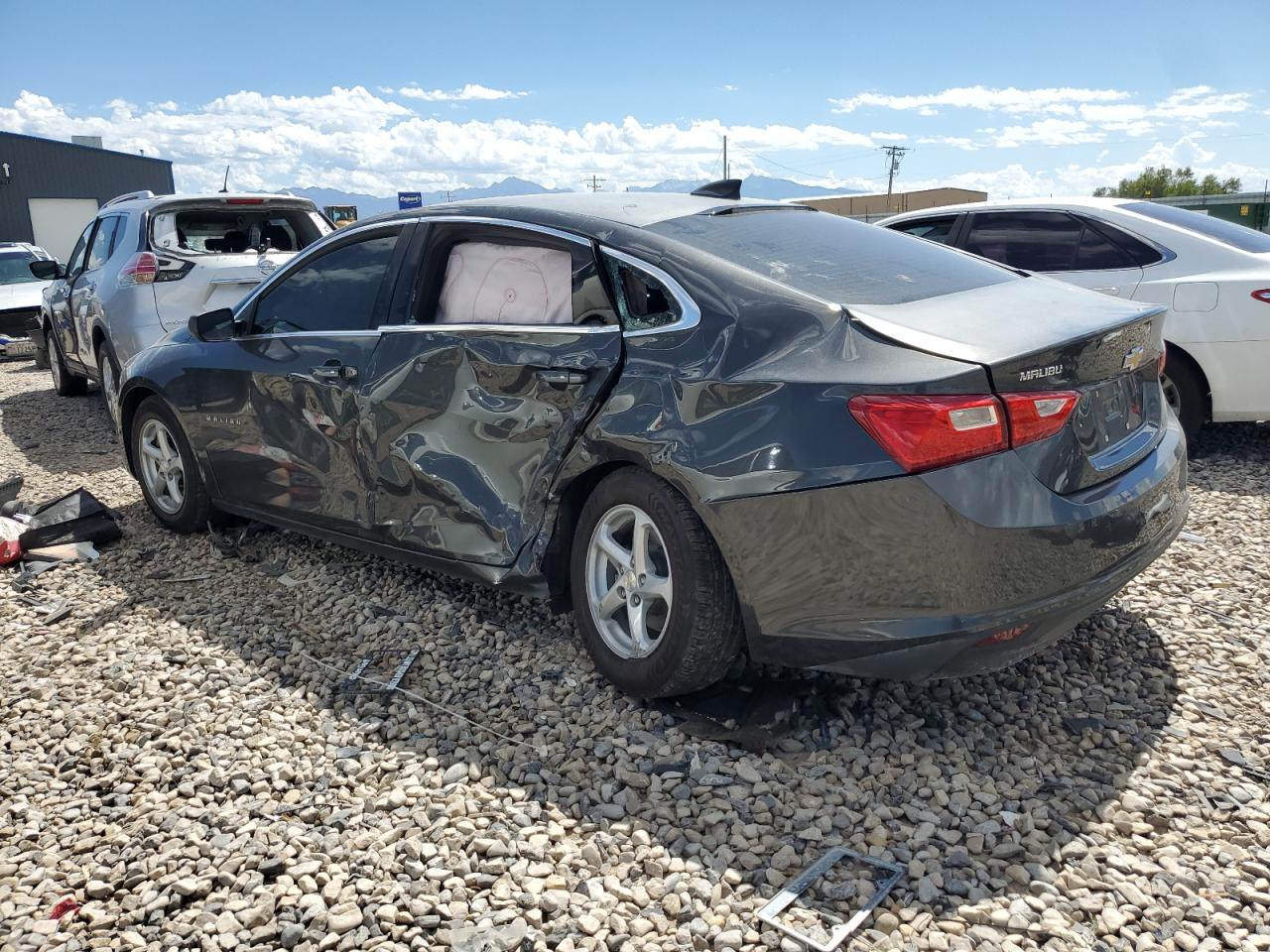 1G1ZB5ST7HF131174 2017 CHEVROLET MALIBU - Image 2