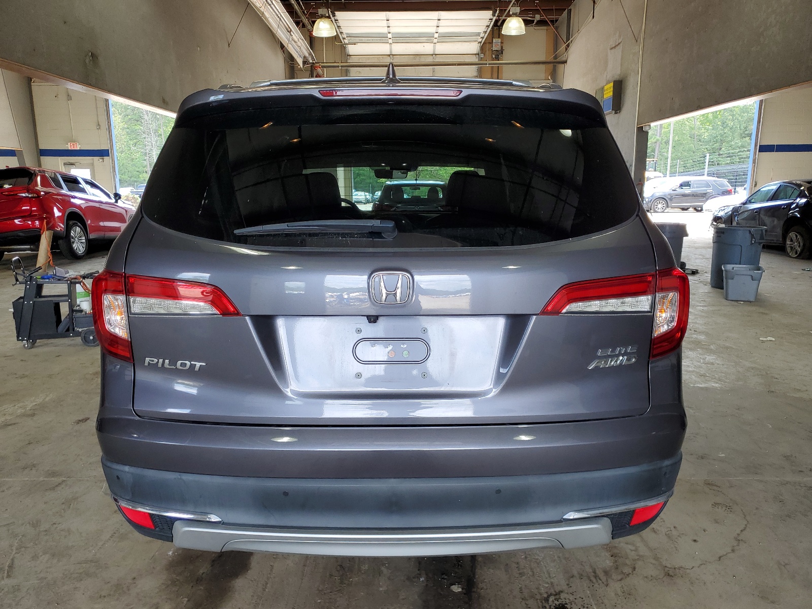 5FNYF6H05KB025702 2019 Honda Pilot Elite