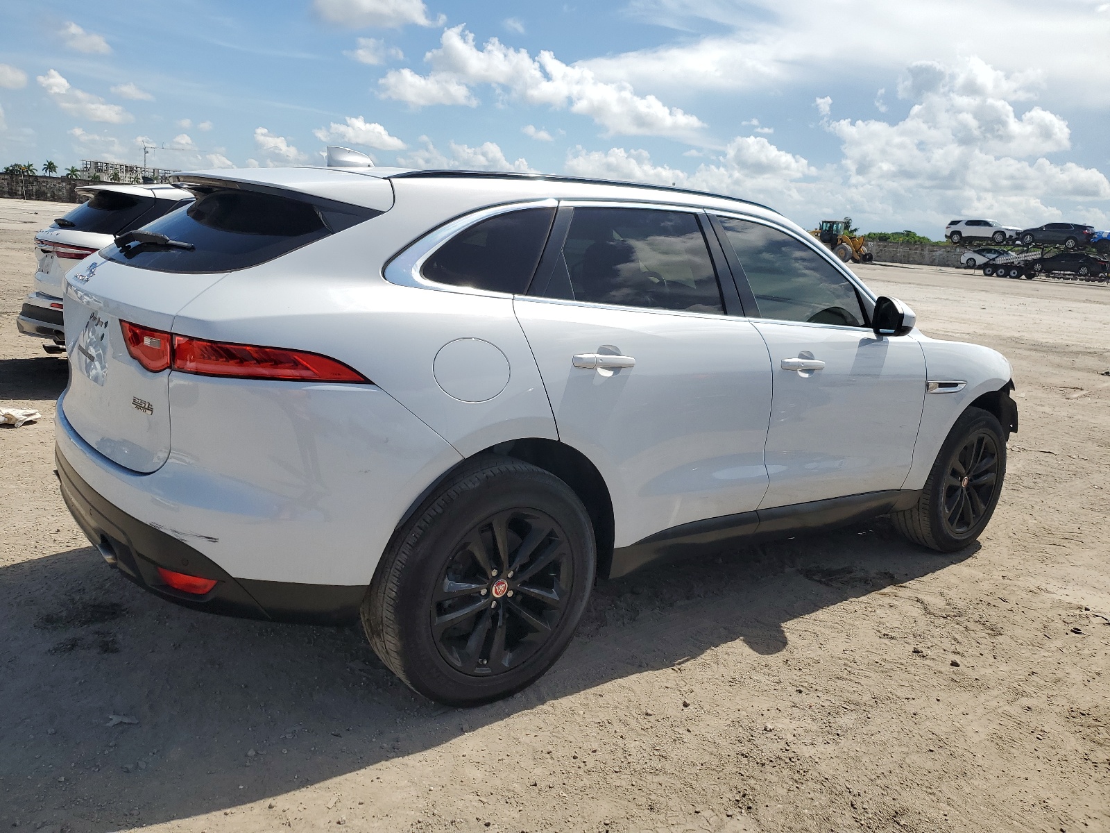 2019 Jaguar F-Pace Premium vin: SADCJ2FX6KA395927