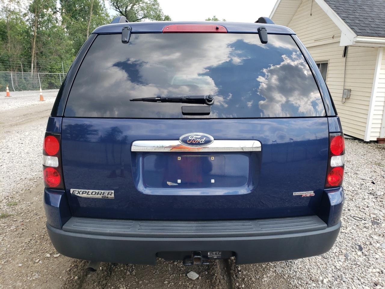 2007 Ford Explorer Xlt VIN: 1FMEU73E97UB77381 Lot: 66493254