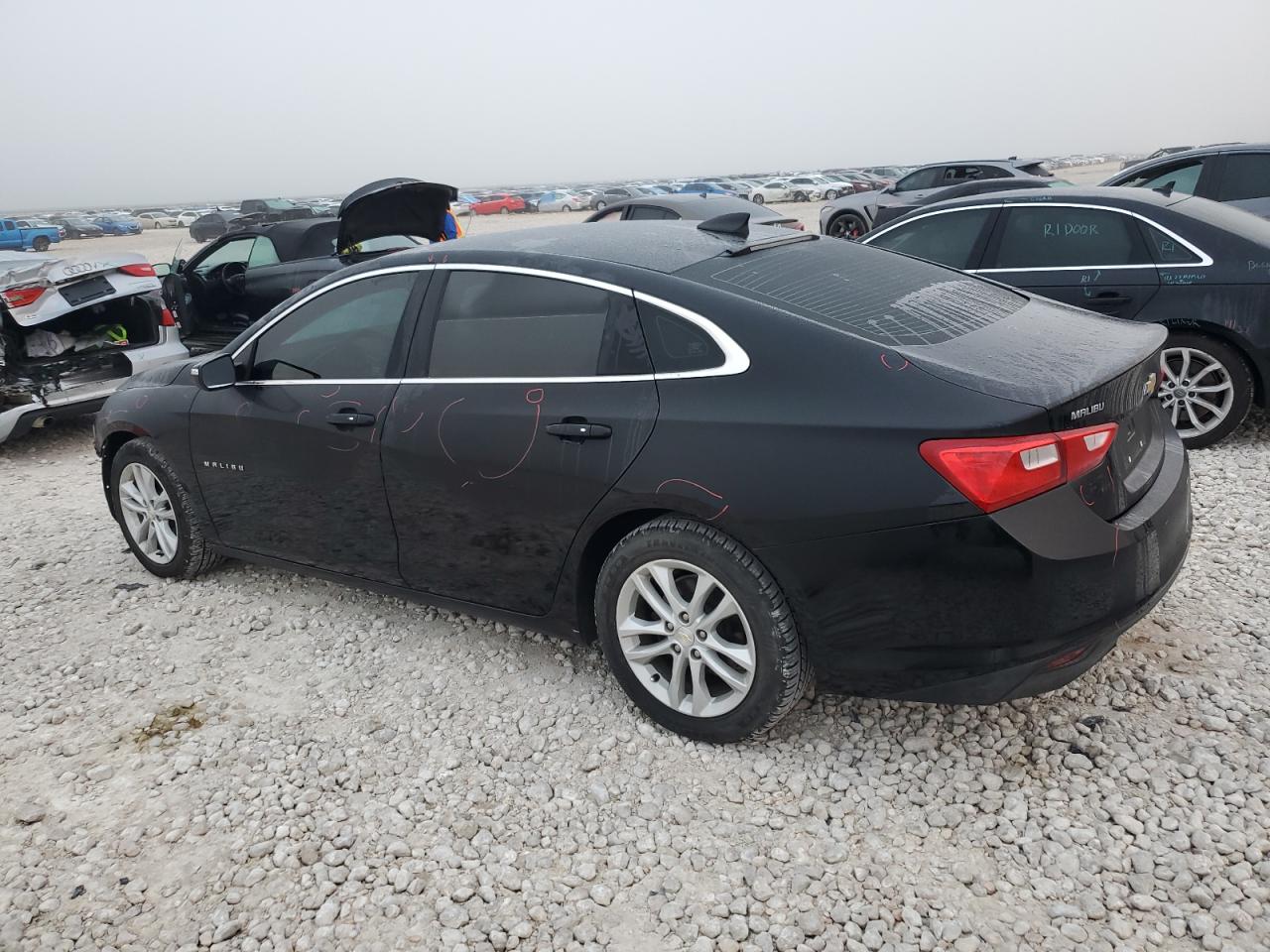 1G1ZD5ST2JF145550 2018 CHEVROLET MALIBU - Image 2