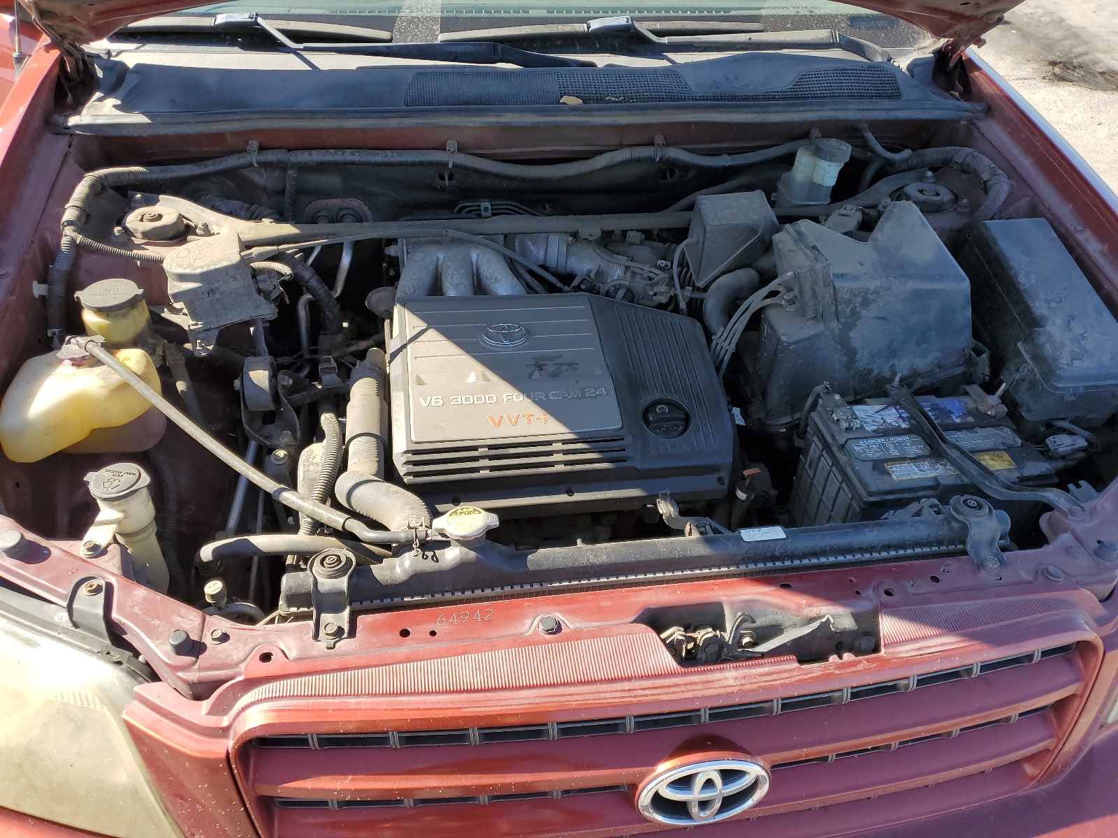 JTEGF21A020034924 2002 Toyota Highlander Limited