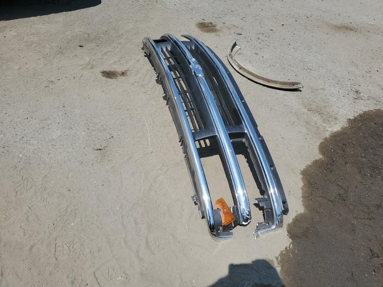 2000 Chevrolet Express G1500 VIN: 1GBFG15R7Y1233032 Lot: 66285134