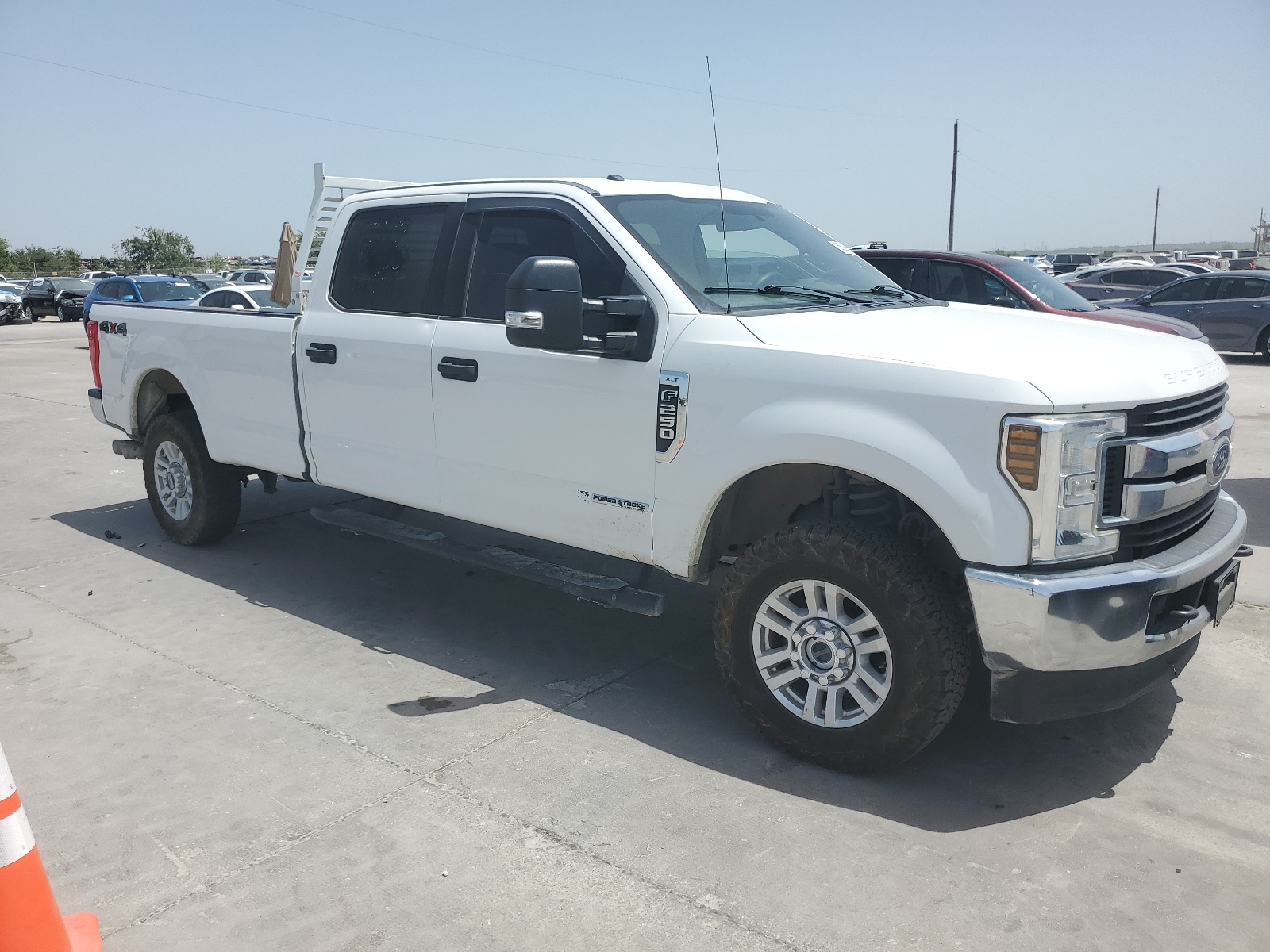 2018 Ford F250 Super Duty vin: 1FT7W2BTXJEB38780