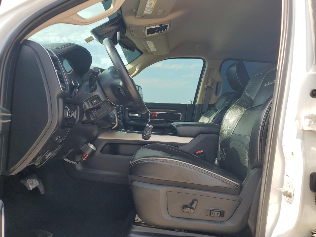 2021 Ram 3500 Laramie VIN: 3C63RRJL6MG688840 Lot: 68225794