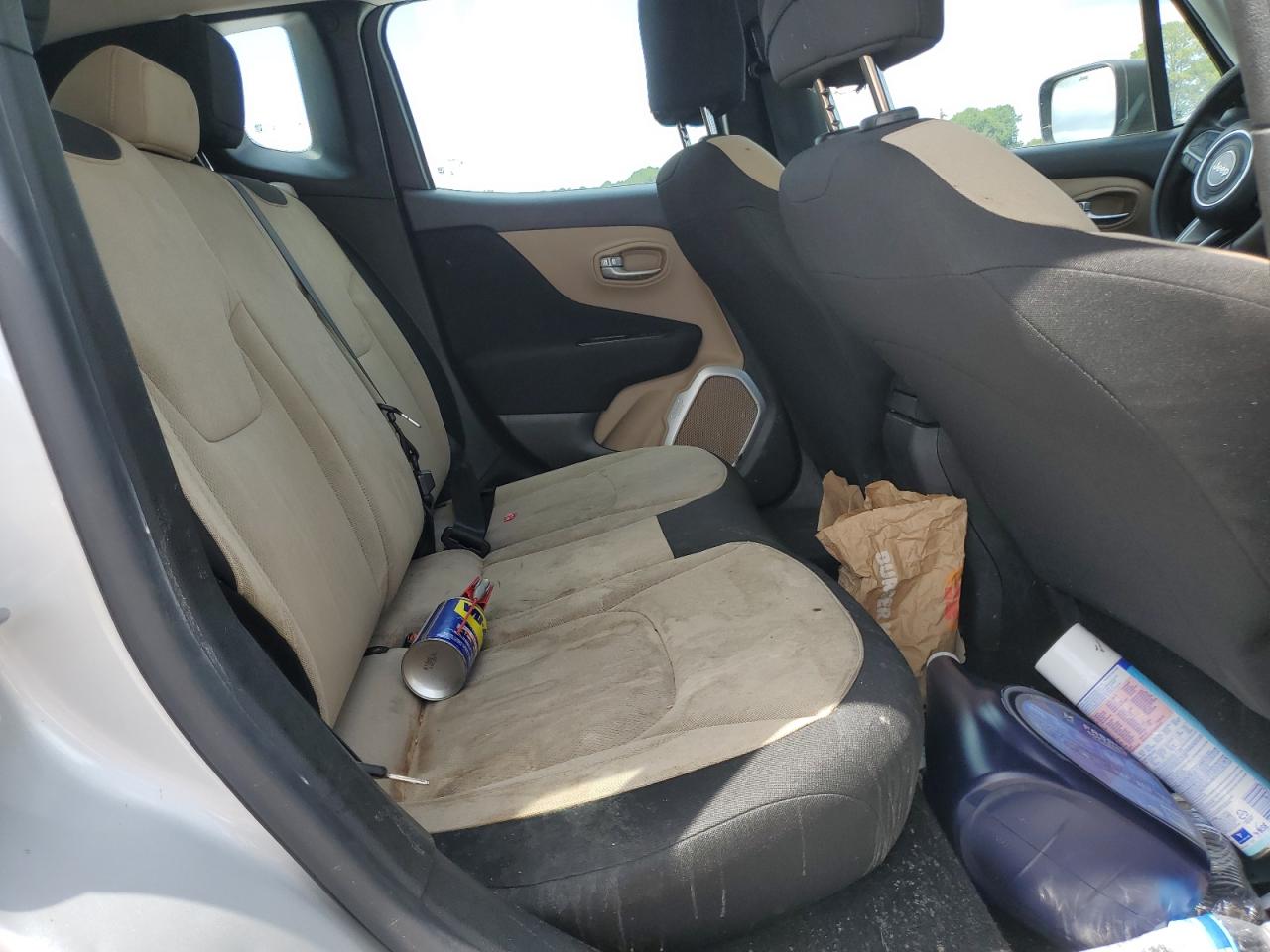 2015 Jeep Renegade Sport VIN: ZACCJAAT3FPB43181 Lot: 68111654