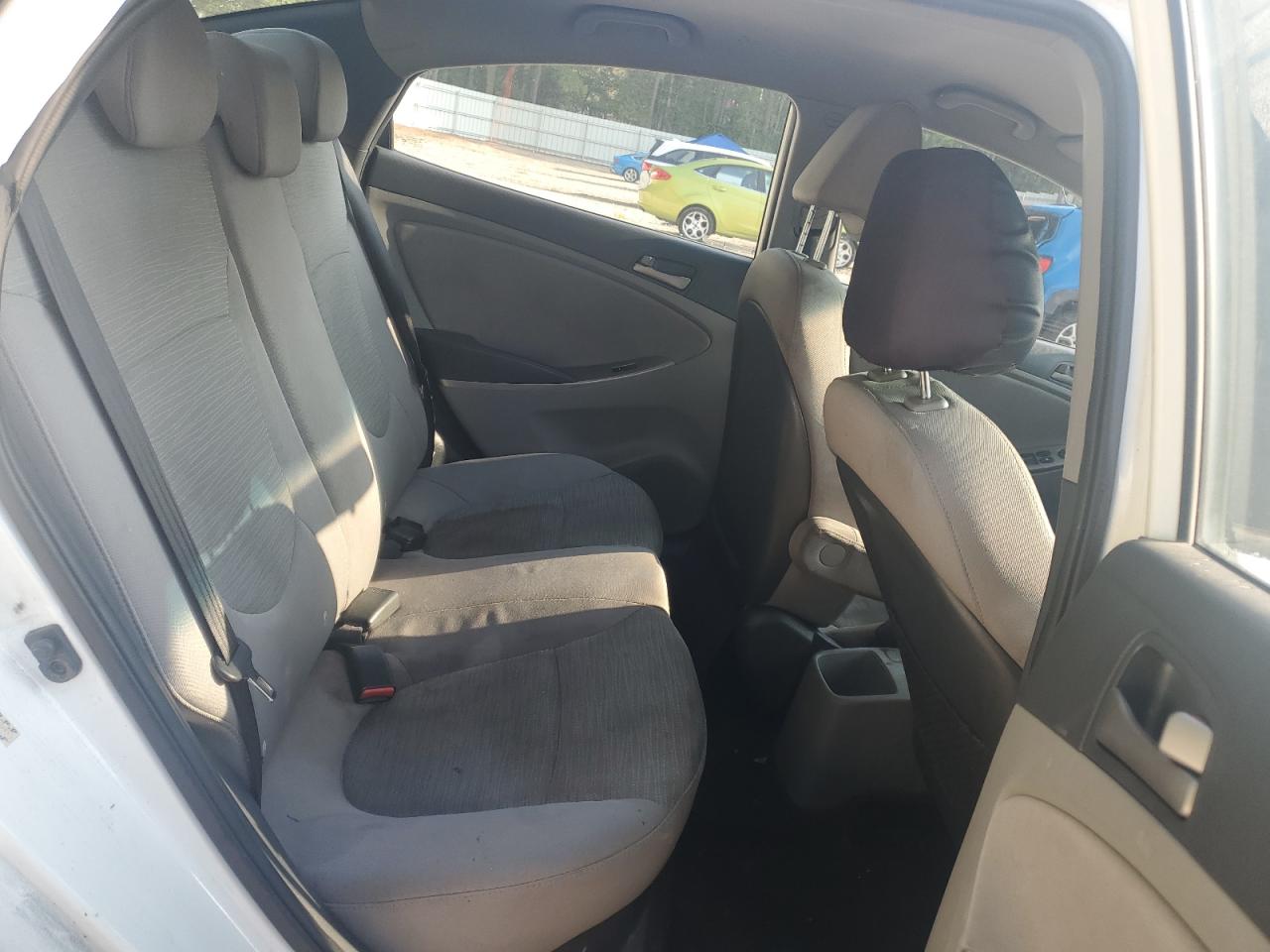 2015 Hyundai Accent Gls VIN: KMHCT4AE3FU890285 Lot: 67372244