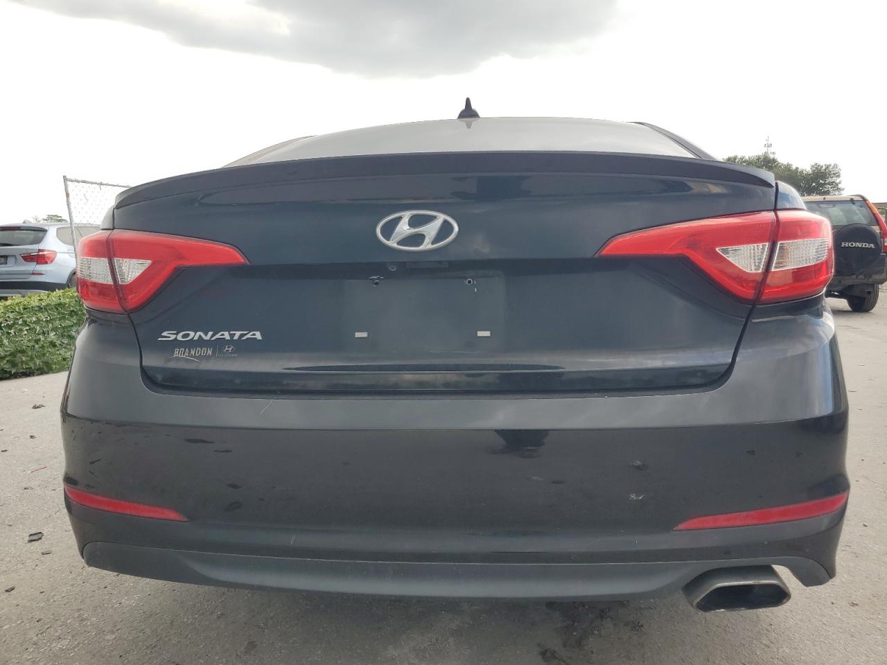 5NPE24AF4FH240223 2015 Hyundai Sonata Se