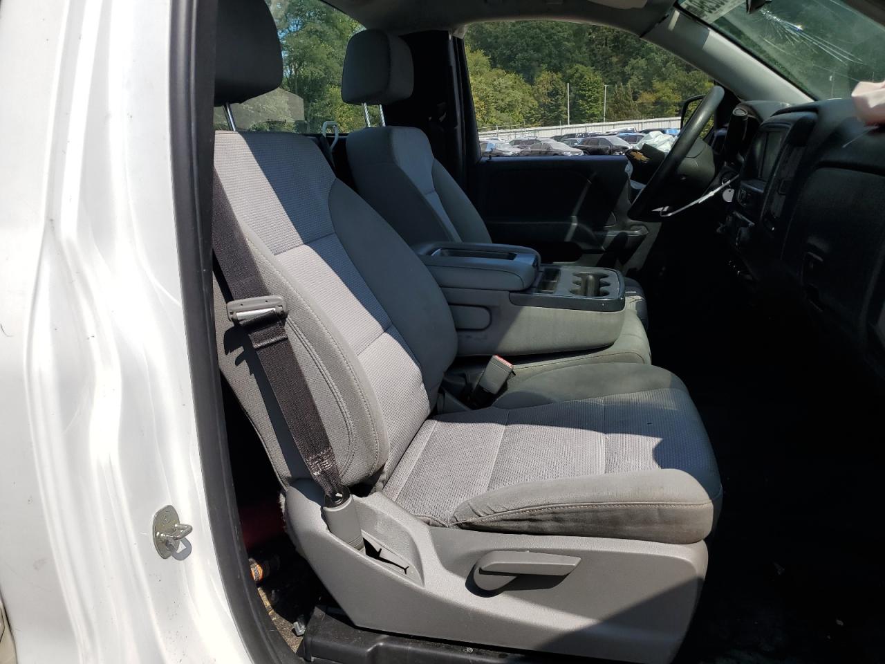 2018 Chevrolet Silverado - Image 10