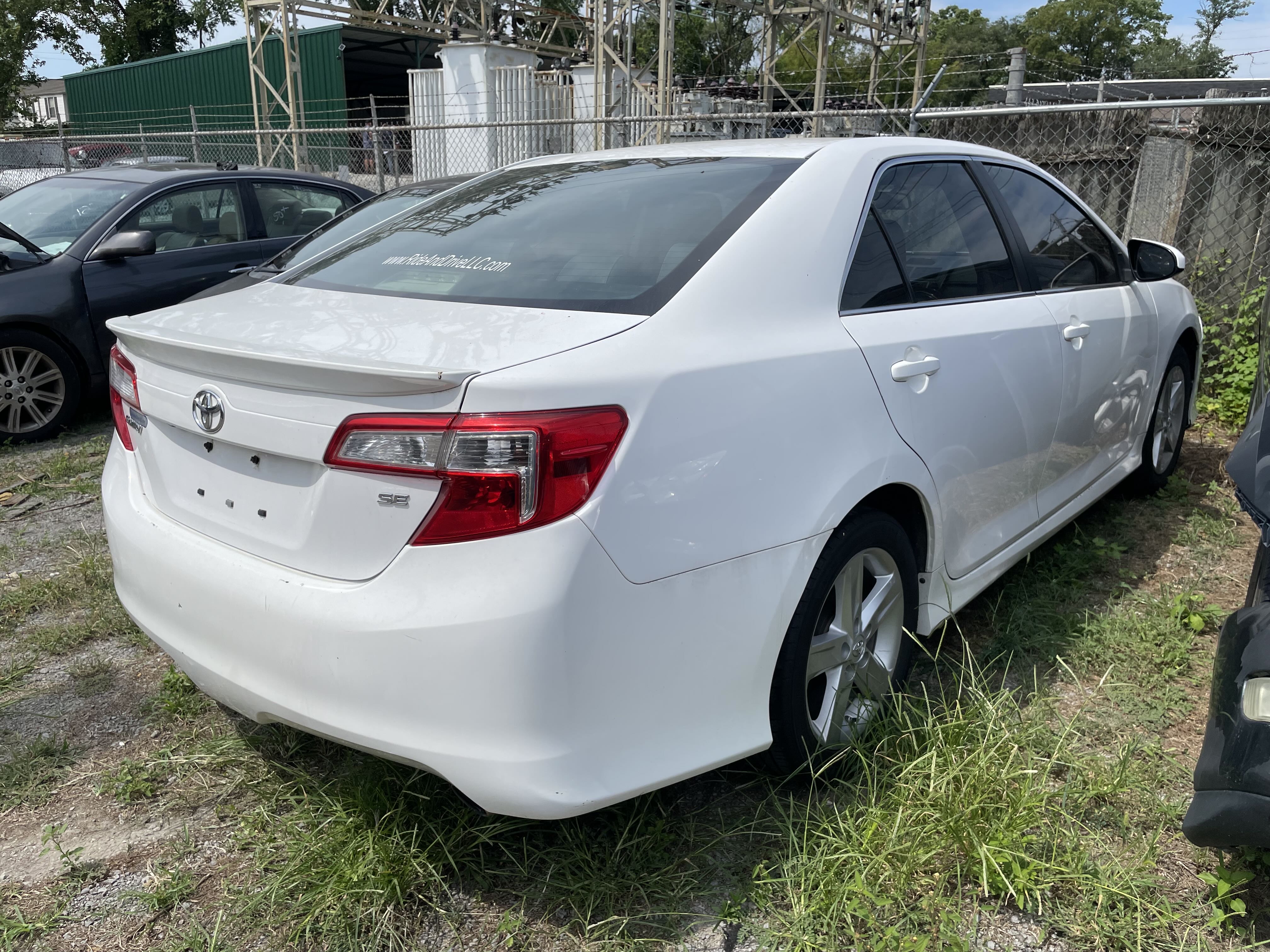 2014 Toyota Camry L vin: 4T1BF1FK6EU398462