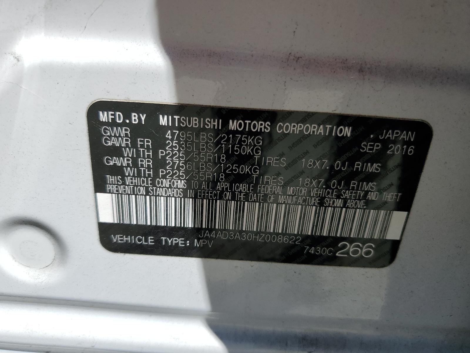 JA4AD3A30HZ008622 2017 Mitsubishi Outlander Se