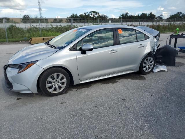 5YFB4MDE2PP066267 Toyota Corolla LE