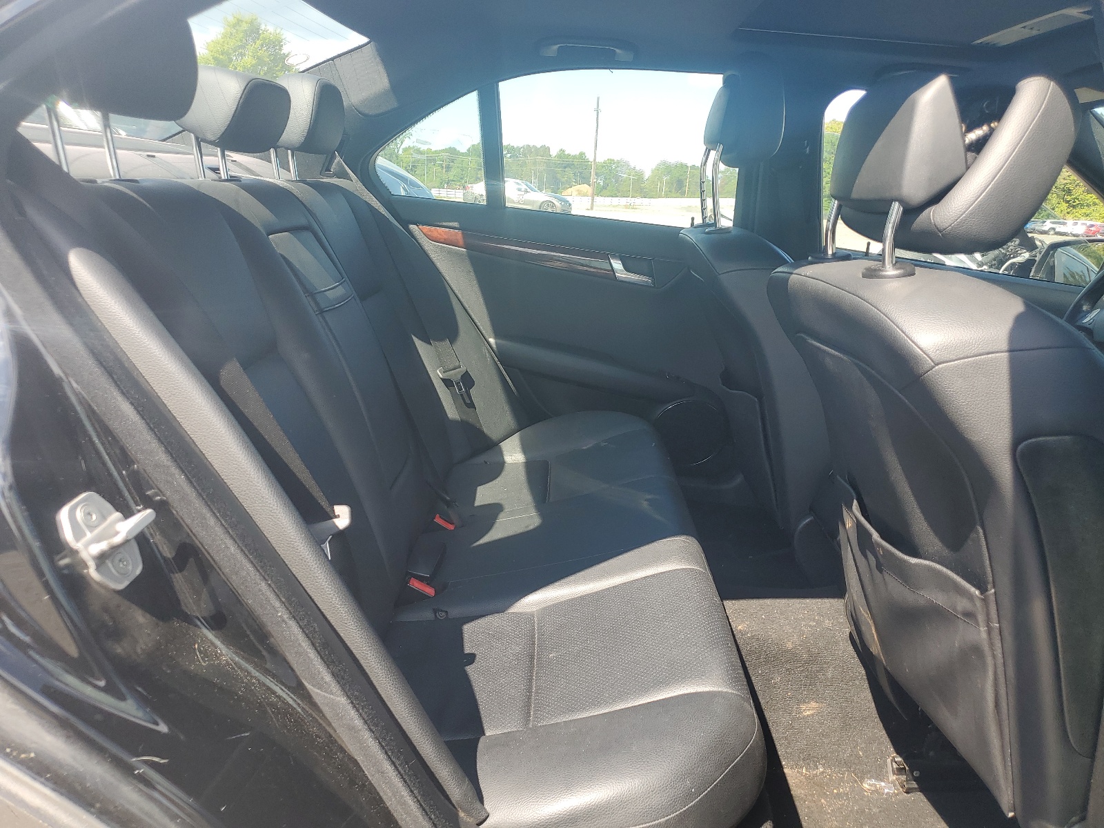 WDDGF8BB3AR124521 2010 Mercedes-Benz C 300 4Matic