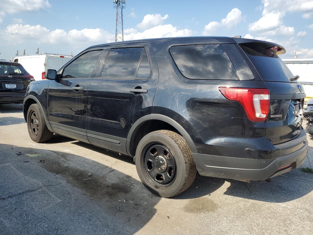 1FM5K8AT6JGA83882 2018 FORD EXPLORER - Image 2