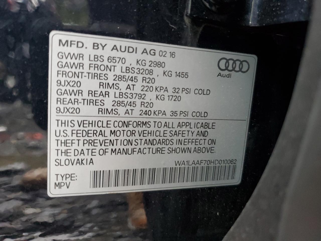 WA1LAAF70HD010062 2017 Audi Q7 Premium Plus