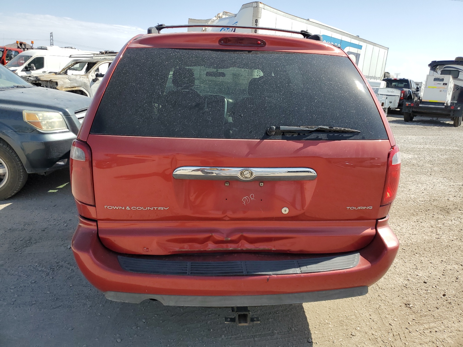 2C4GP54L45R225966 2005 Chrysler Town & Country Touring