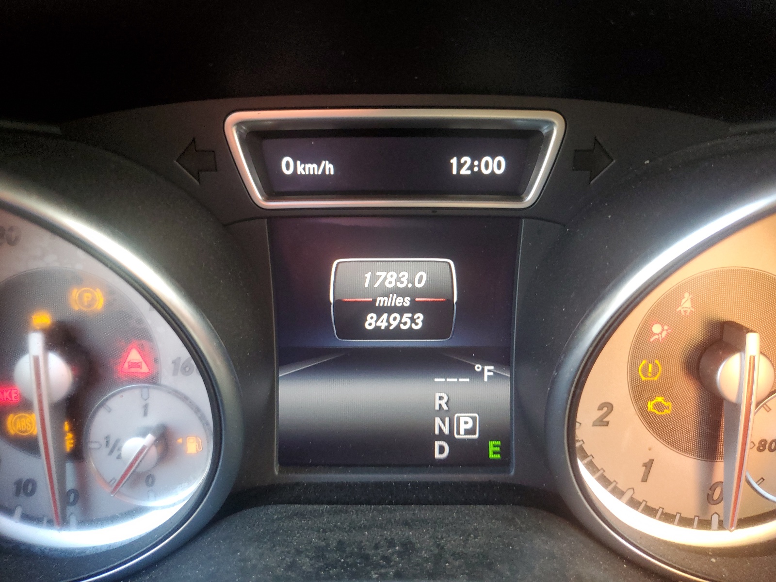 WDCTG4GB9FJ040386 2015 Mercedes-Benz Gla 250 4Matic