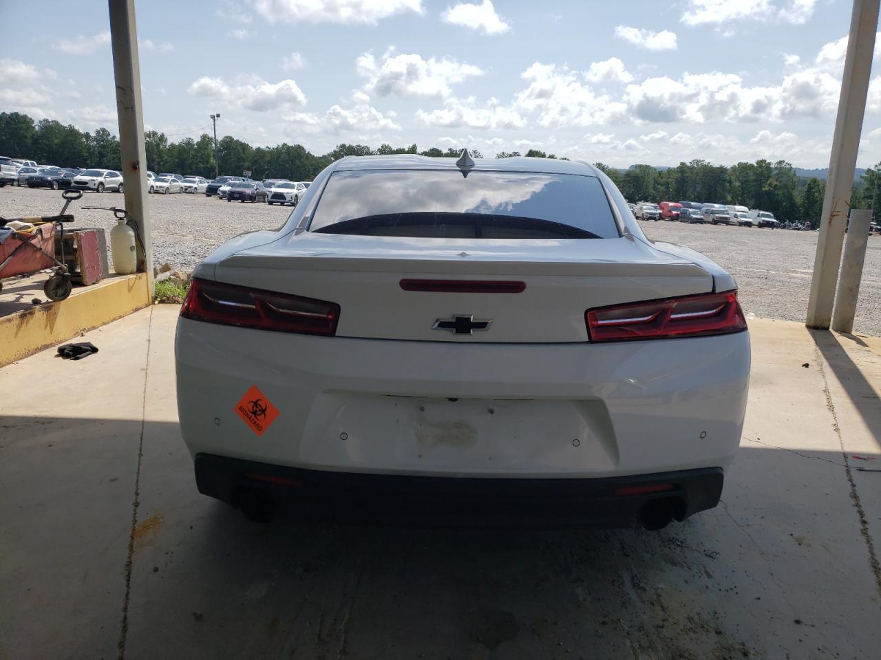 2018 Chevrolet Camaro Lt VIN: 1G1FD1RS7J0121546 Lot: 65841614