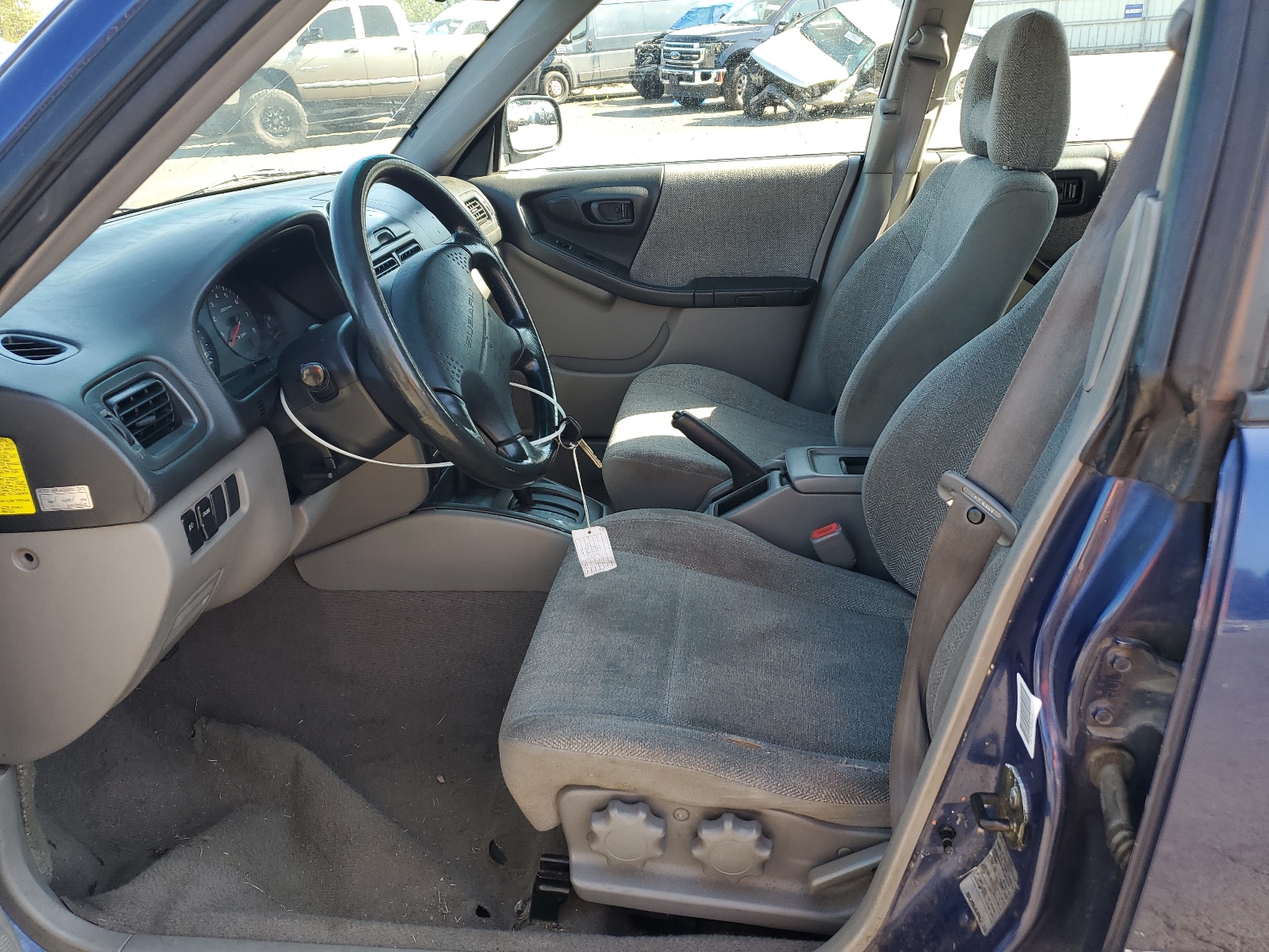 JF1SF63541H710898 2001 Subaru Forester L