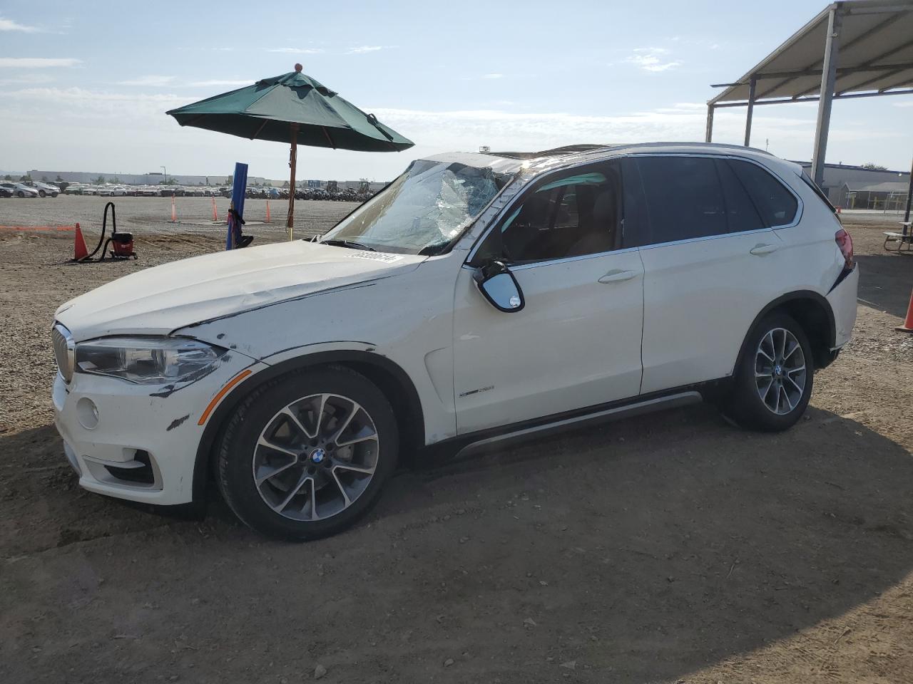 5UXKR2C50J0Z17568 2018 BMW X5 - Image 1